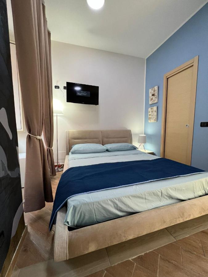 Bed and Breakfast In Piazzetta à Naples Extérieur photo