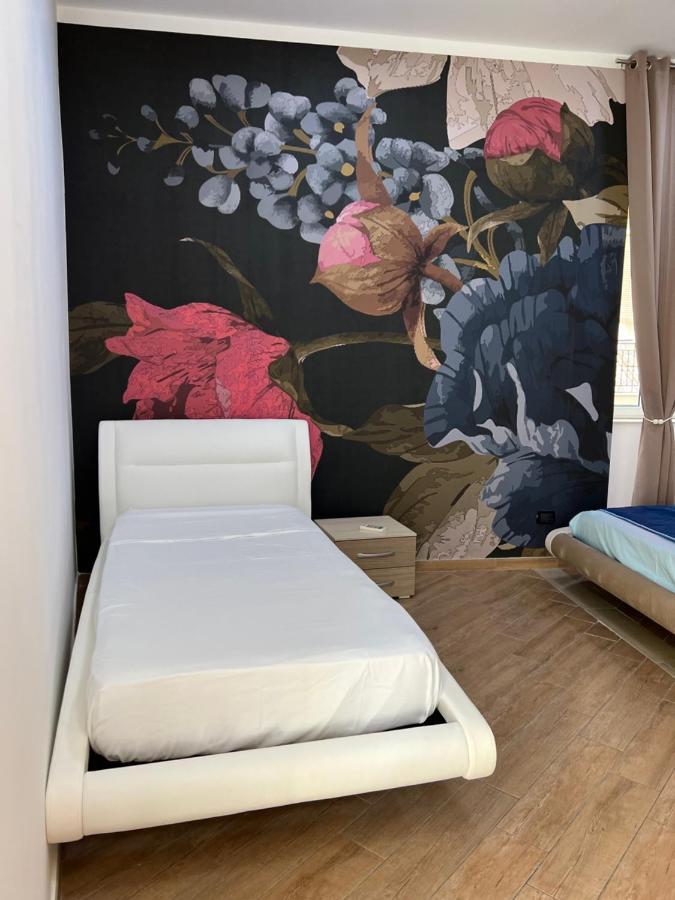 Bed and Breakfast In Piazzetta à Naples Extérieur photo