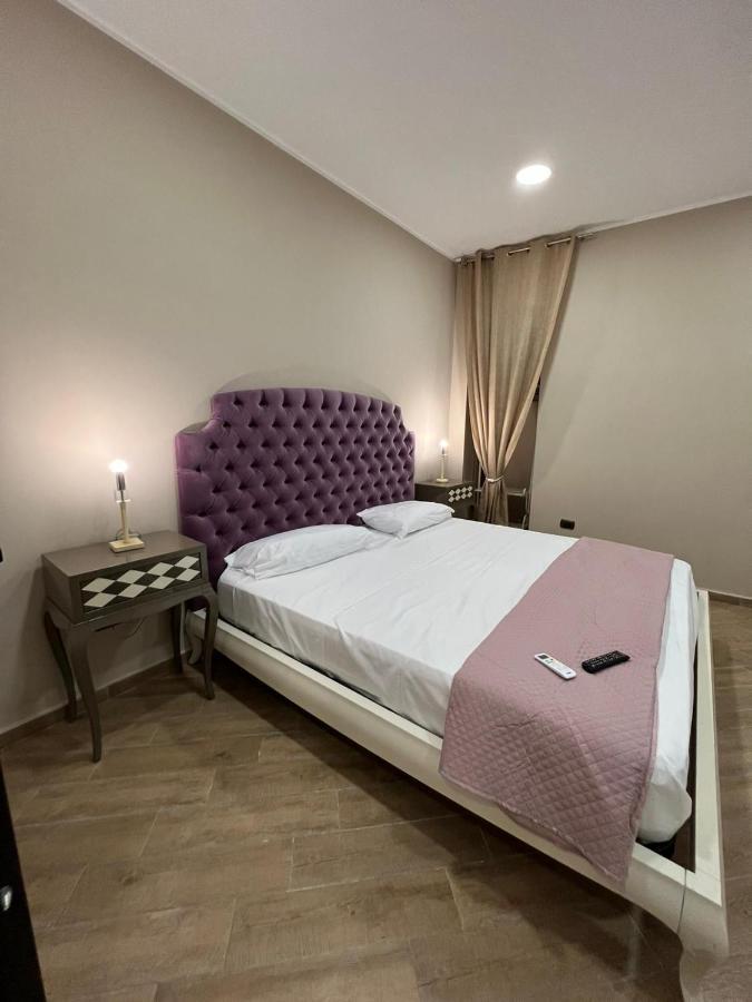 Bed and Breakfast In Piazzetta à Naples Extérieur photo
