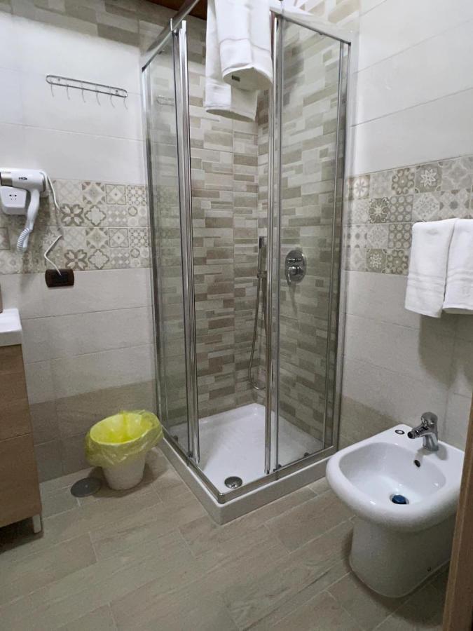 Bed and Breakfast In Piazzetta à Naples Extérieur photo